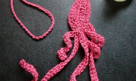crochet – octopus neck charm