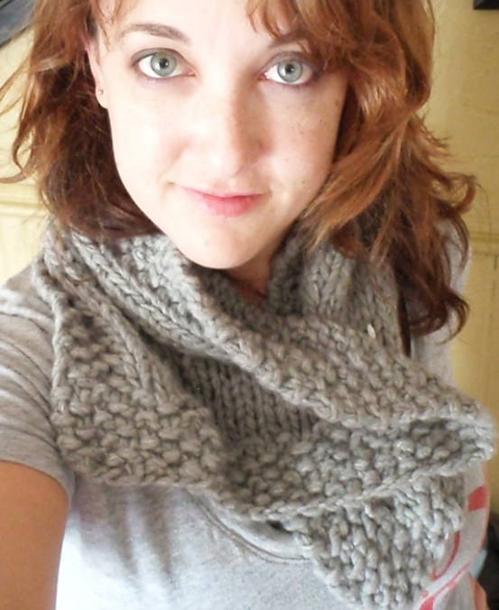 fre knitting pattern neck scarf