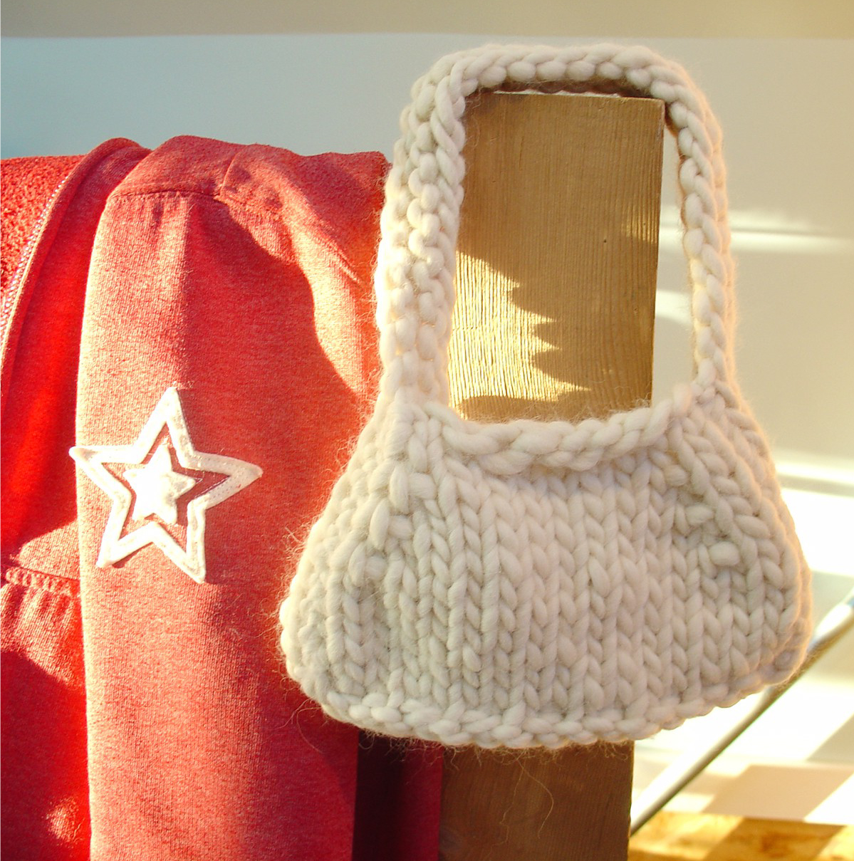 knit bulky purse